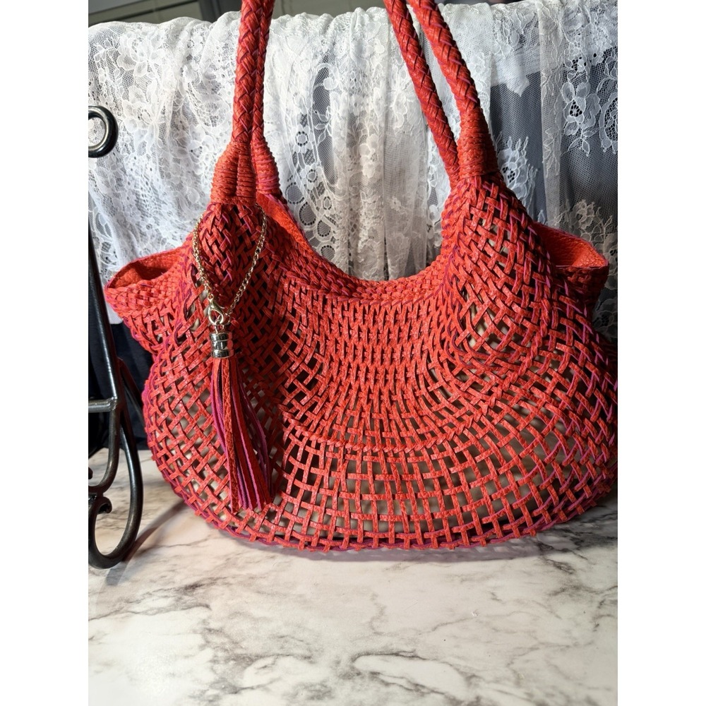 SR Squared by Sondra Roberts Woven Leather‎ Hobo Tote Red Boho (A2951)